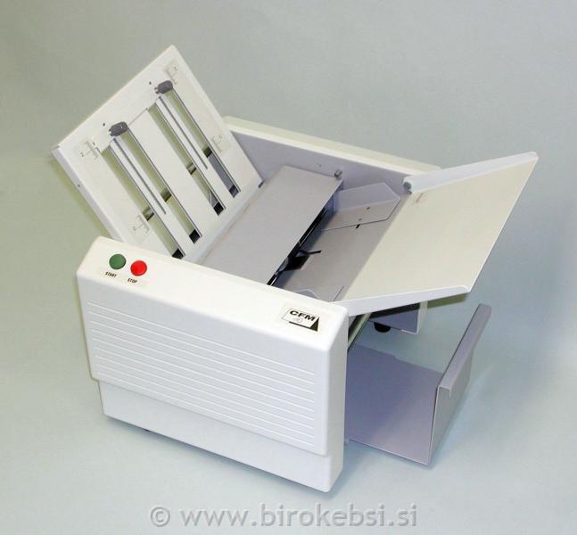 ZGIBALNIK PAPIRJA CFM 500