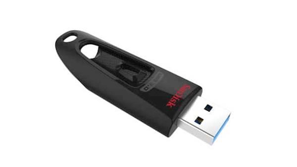 USB KLJUČ 16GB san disk 3,0